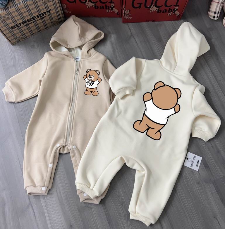 Moschino sz59 66 73 80 90 84